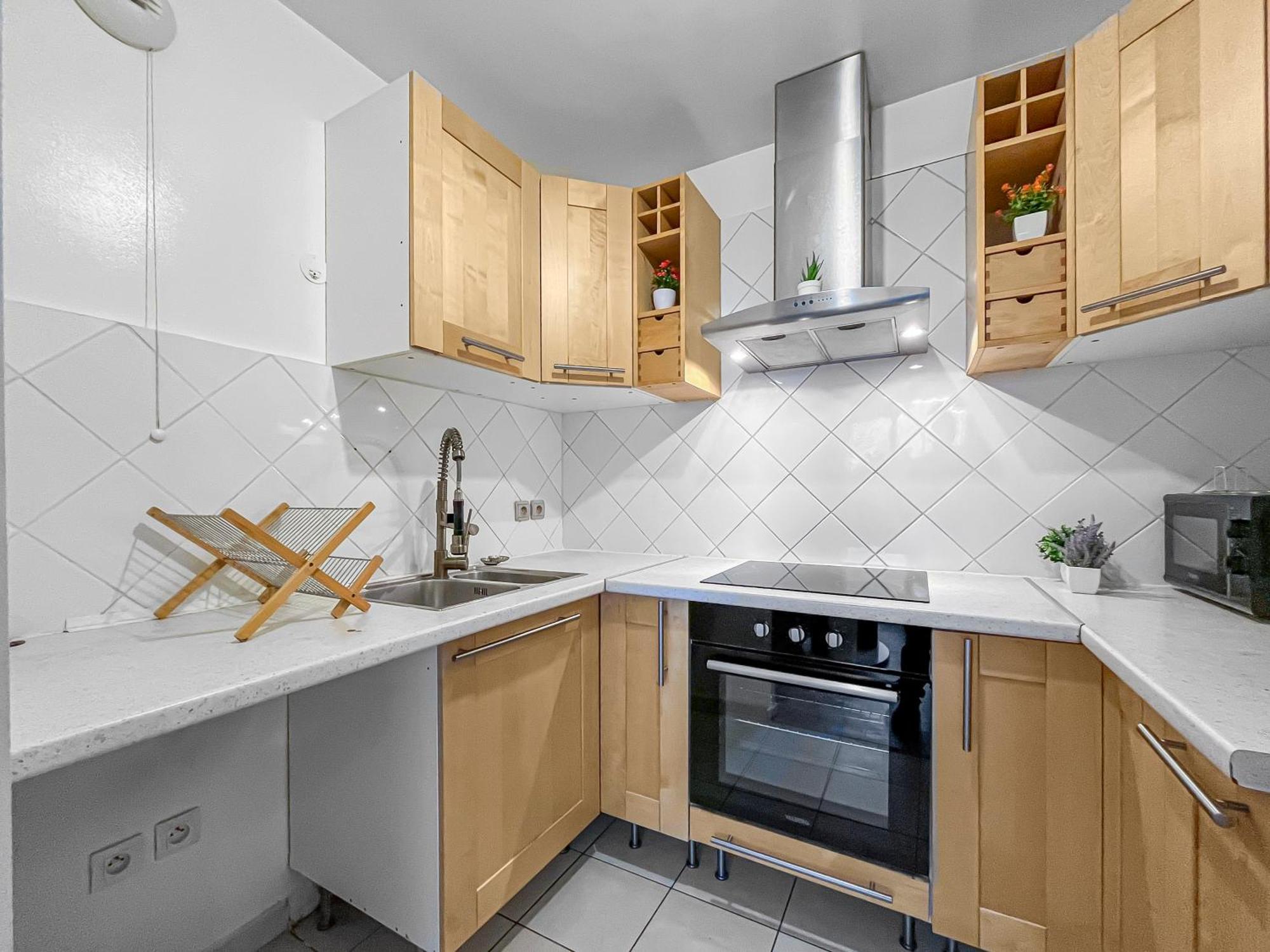 Apartment Escale Pauline Cdg, Villepinte Expo, *